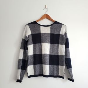 OLD NAVY Checkered Gingham Sweater